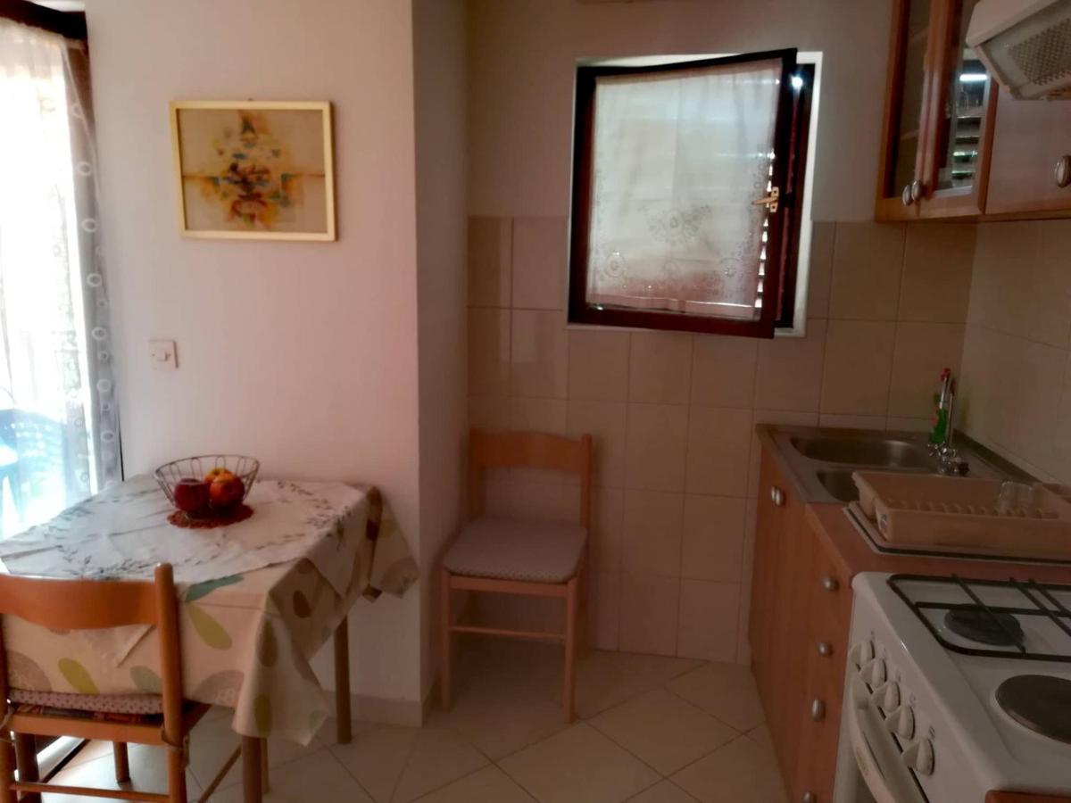 Apartments Martinac Sukošan Eksteriør billede